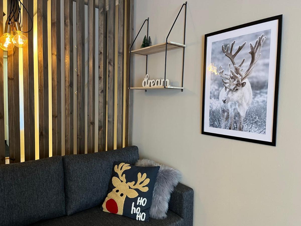 Townhouse With Sauna&Free Parking Close To Santa Claus Village & Santa Park Rovaniemi Ngoại thất bức ảnh